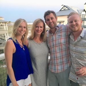 Meet your Posher, Denise